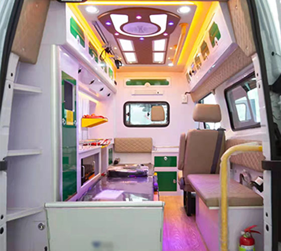 东方市车辆内部展示